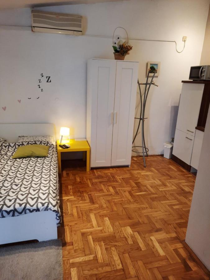 Studio Apartment Zagabria Esterno foto